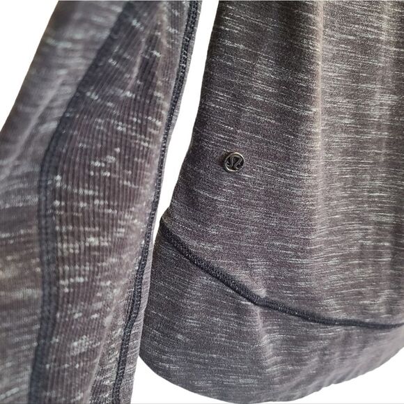Lululemon Exhalation Pullover II Heathered Marled Black Size 8 Yoga - Picture 9 of 9
